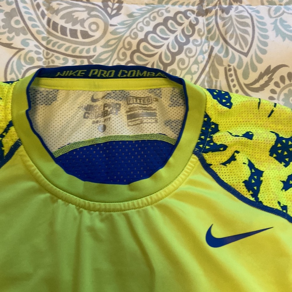 BUNDLE 5 Mens Nike & Under Armour shirts - Picture 3 of 13